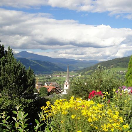 Hotel Pension Schwaiger Sankt Margarethen im Lungau Dış mekan fotoğraf